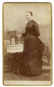 Antique photo of woman posing 1900's